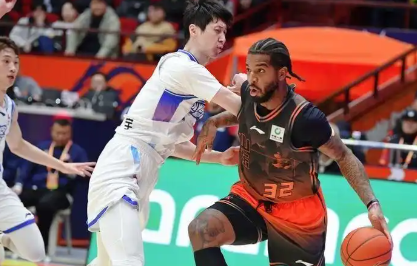 hth-双核驱动破困局 小将惊艳助连胜，山东男篮99-75逆转宁波取四连胜